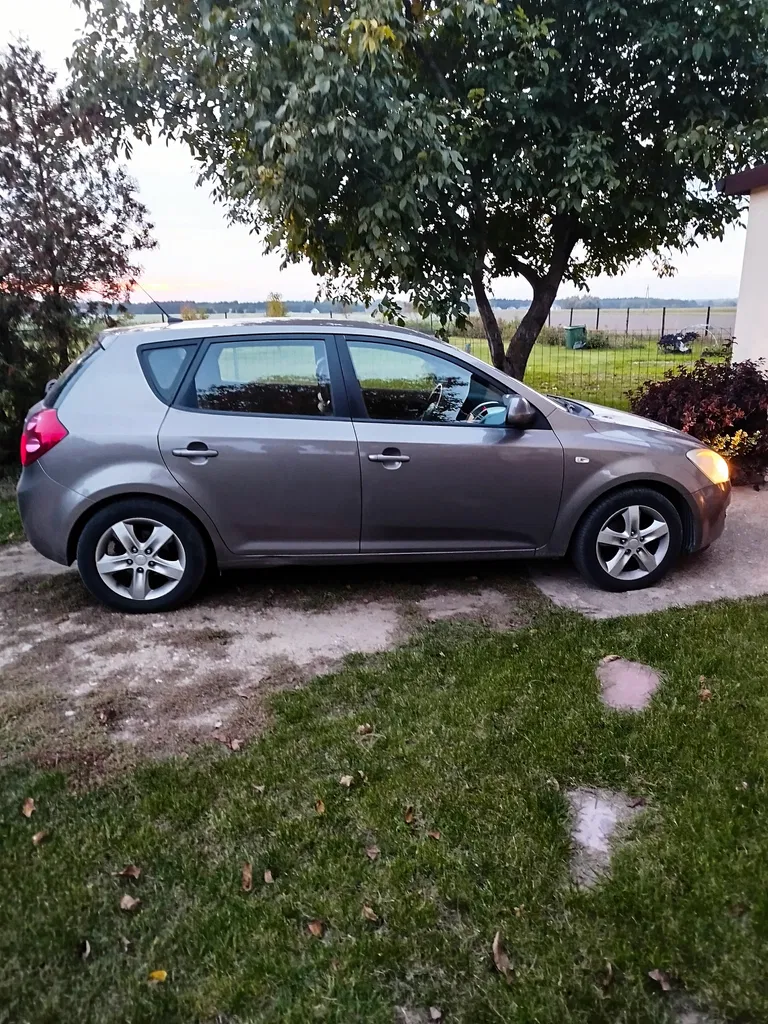Zdjęcie: 2007 Kia Cee'd