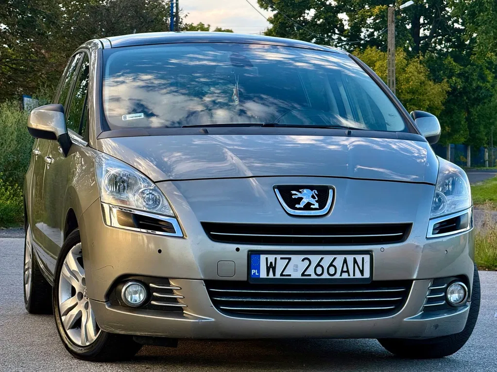 Zdjęcie: 2010 Peugeot 5008