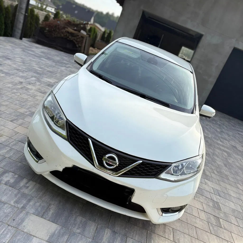 Zdjęcie: 2016 Nissan Pulsar
