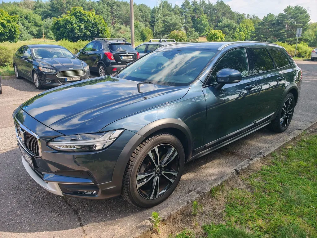 Zdjęcie: 2019 Volvo V90 Cross Country