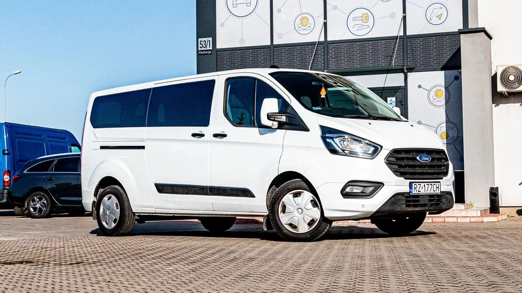 Zdjęcie: 2021 Ford Transit Custom