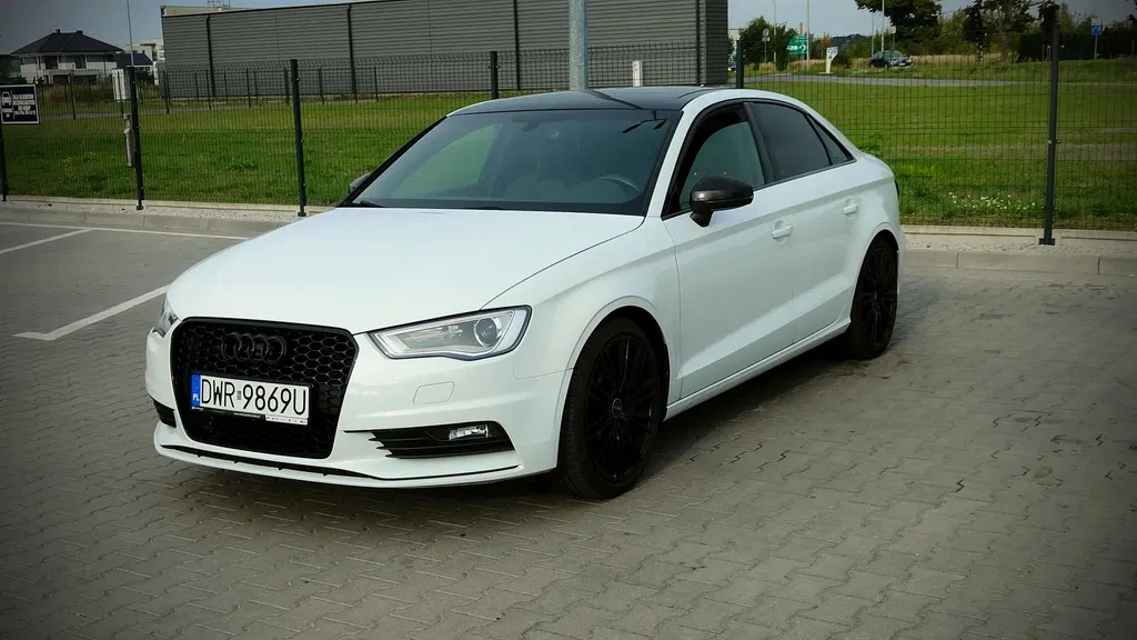 Zdjęcie: 2014 Audi A3 Limousine