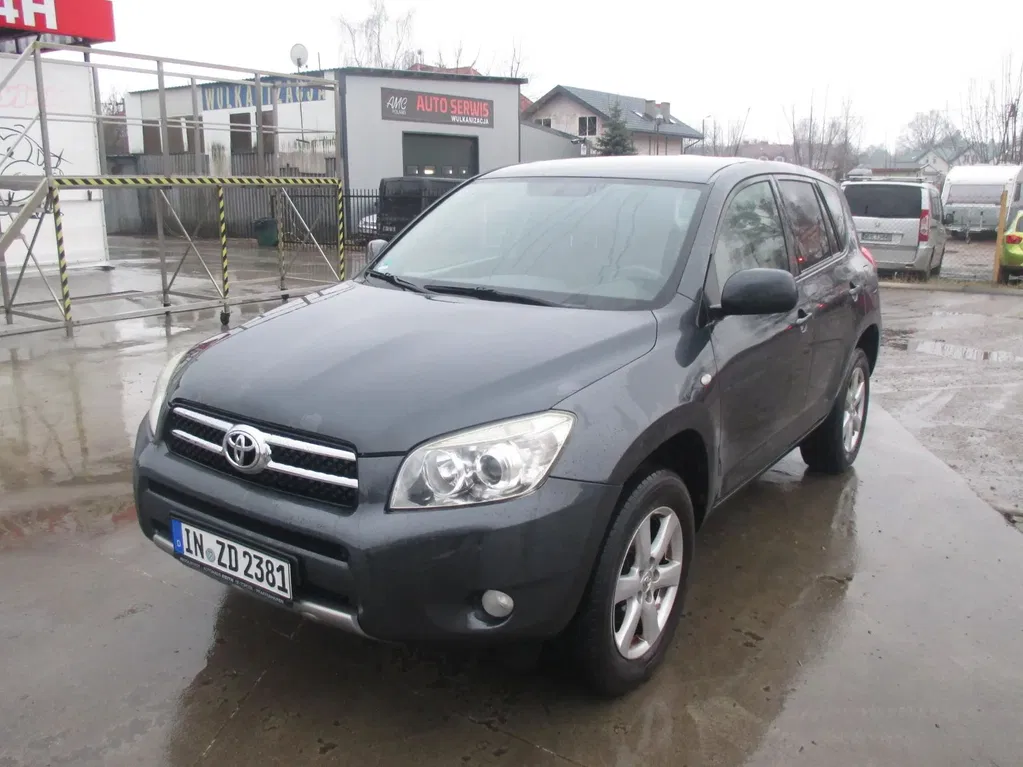 Zdjęcie: 2008 Toyota RAV-4