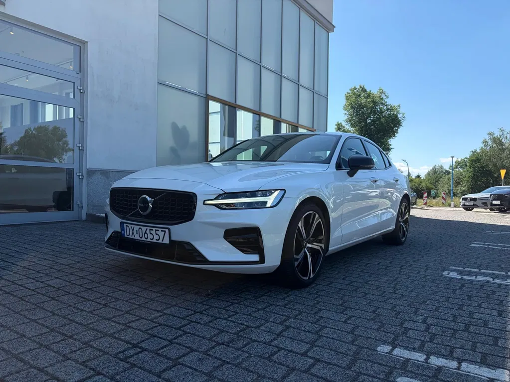Zdjęcie: 2024 Volvo S60