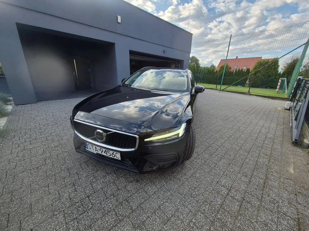 Zdjęcie: 2023 Volvo V60