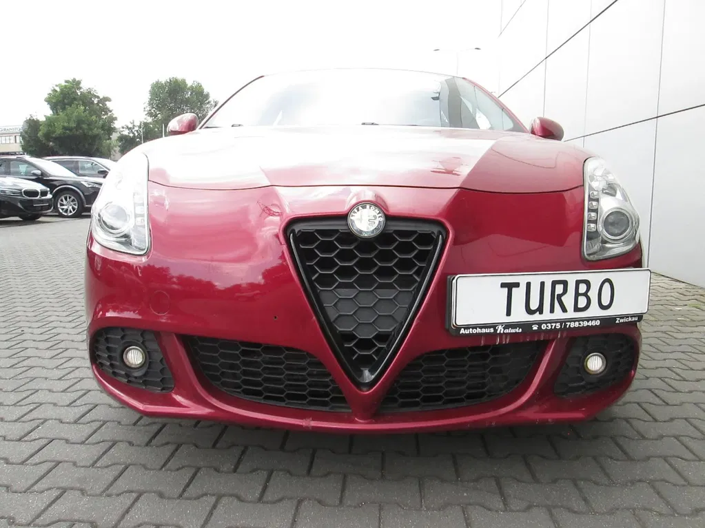Zdjęcie: 2011 Alfa Romeo Giulietta