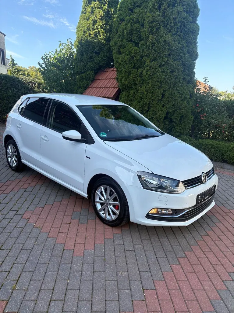 Zdjęcie: 2015 Volkswagen Polo