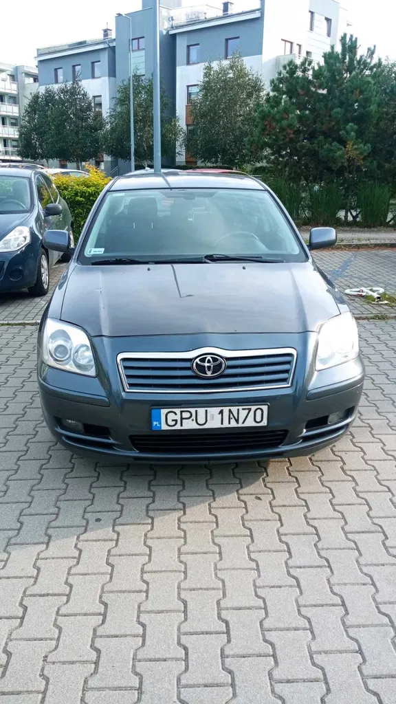 Zdjęcie: 2005 Toyota Avensis