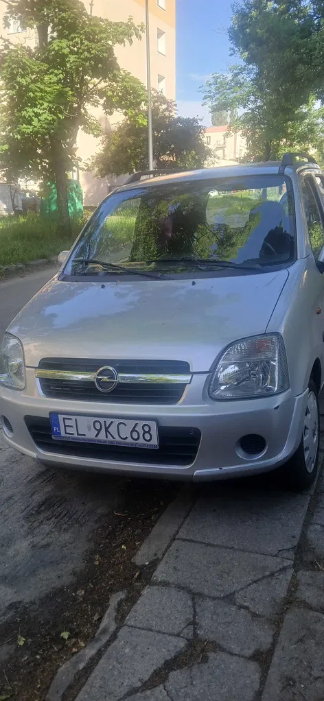 Zdjęcie: 2004 Opel Agila