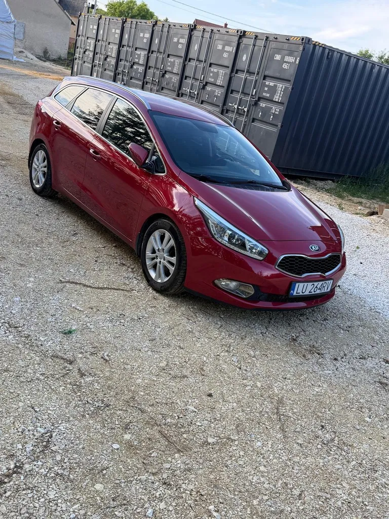 Zdjęcie: 2012 Kia Cee'd