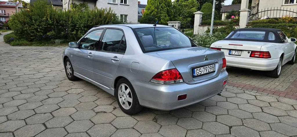 Zdjęcie: 2004 Mitsubishi Lancer