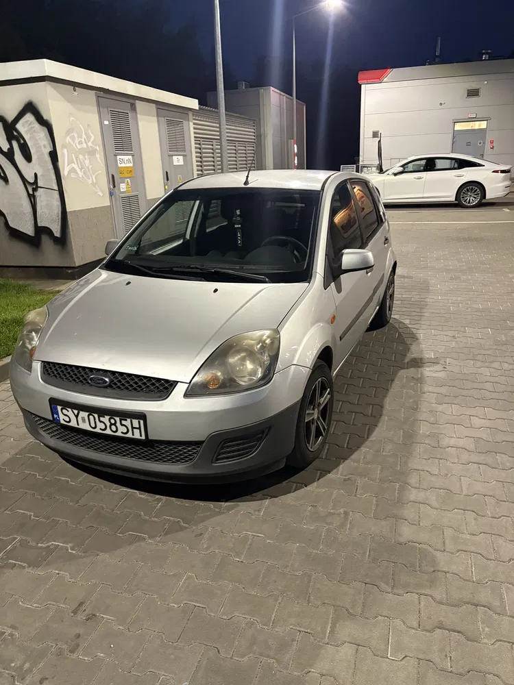 Zdjęcie: 2006 Ford Fiesta