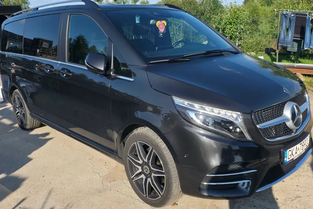 Zdjęcie: 2021 Mercedes-Benz V klasa