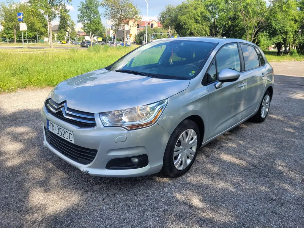 Zdjęcie: 2011 Citroen C4