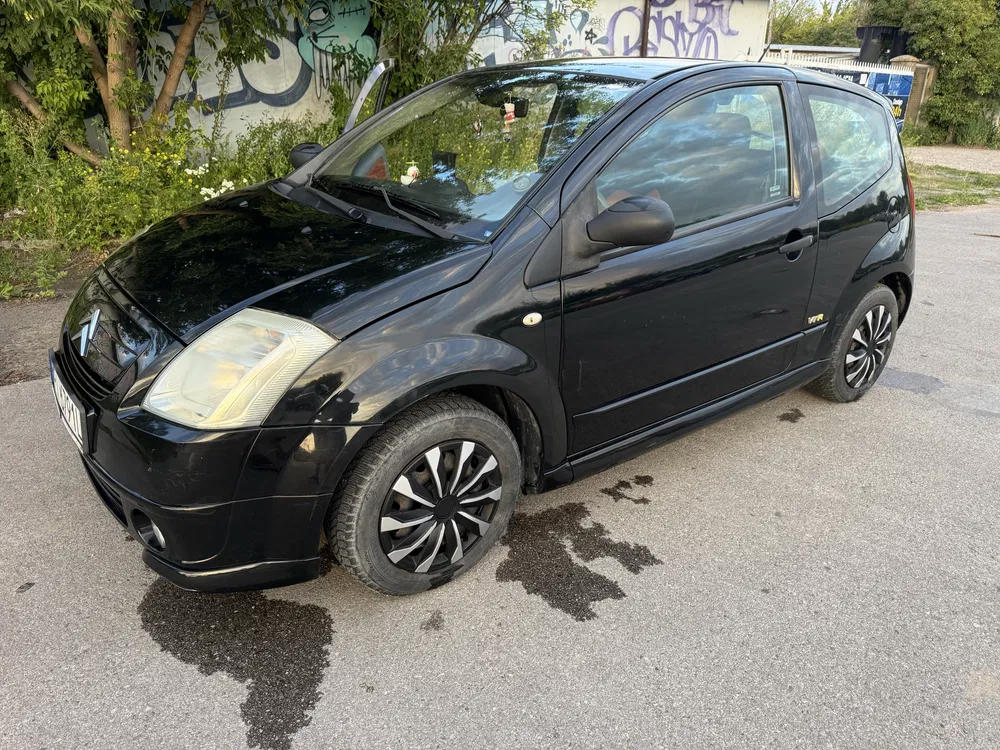 Zdjęcie: 2005 Citroen C2
