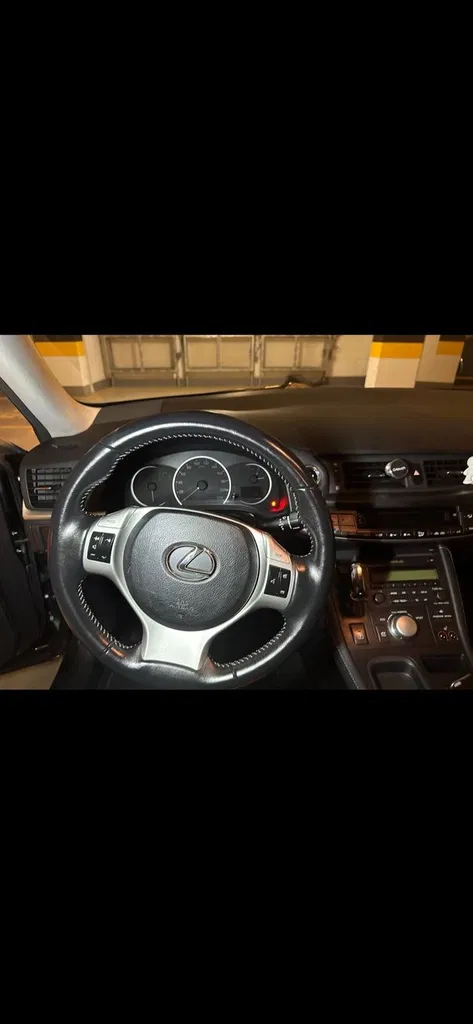 Zdjęcie: 2011 Lexus CT