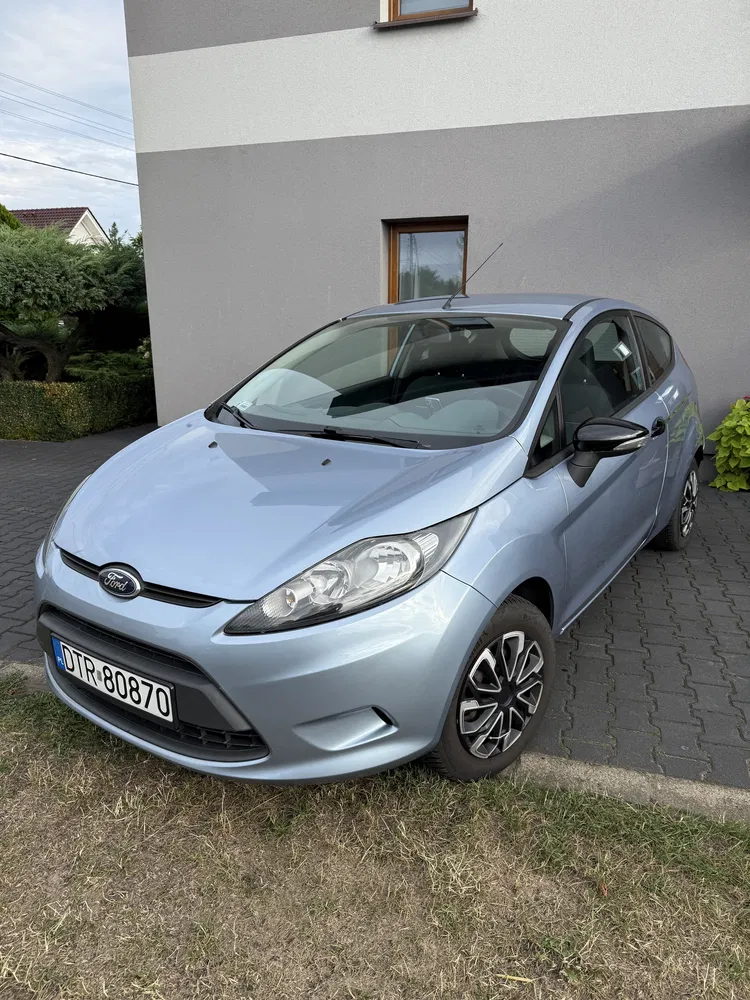 Zdjęcie: 2010 Ford Fiesta