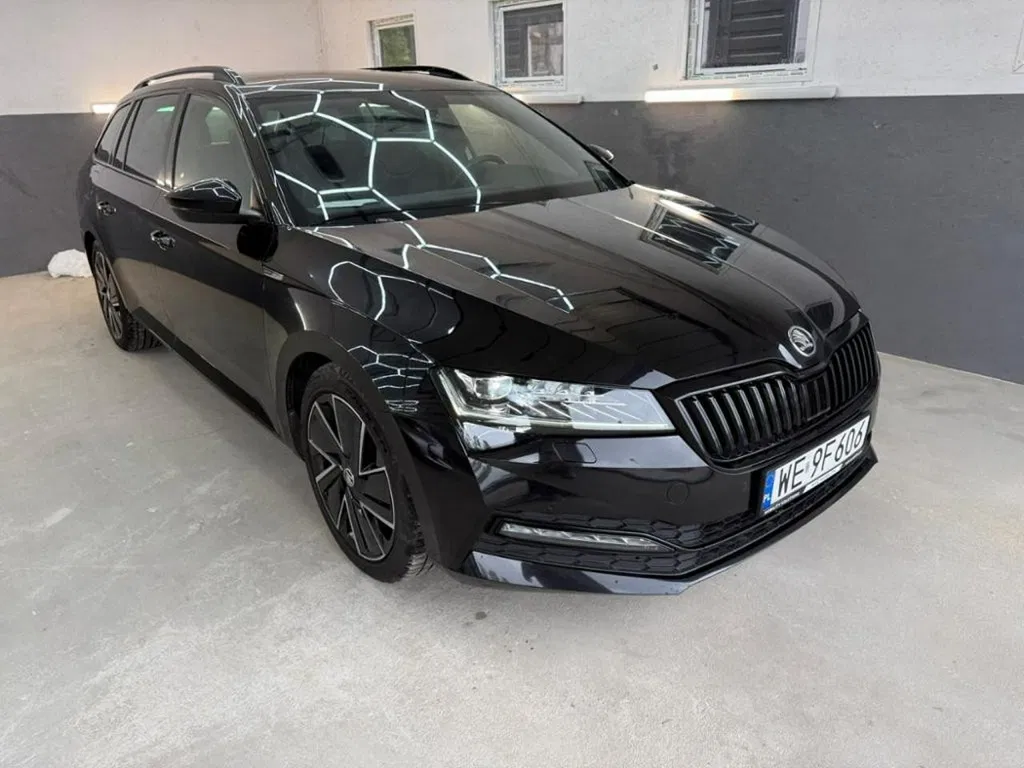 Zdjęcie: 2023 Skoda Superb