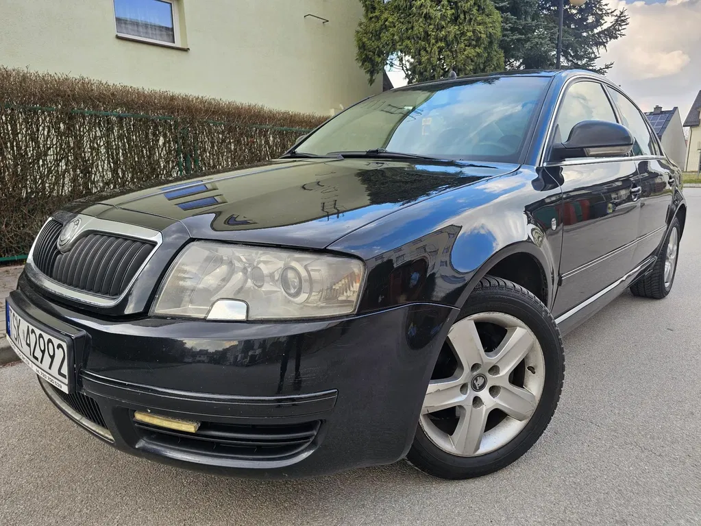 Zdjęcie: 2009 Skoda Superb