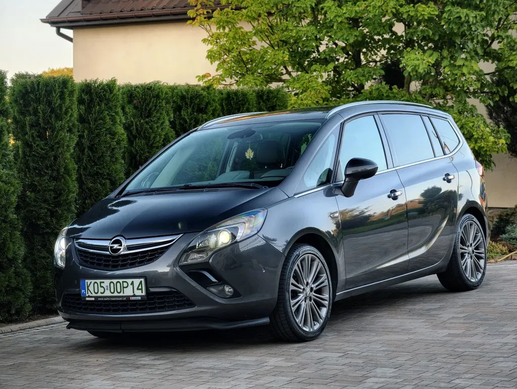 Zdjęcie: 2012 Opel Zafira