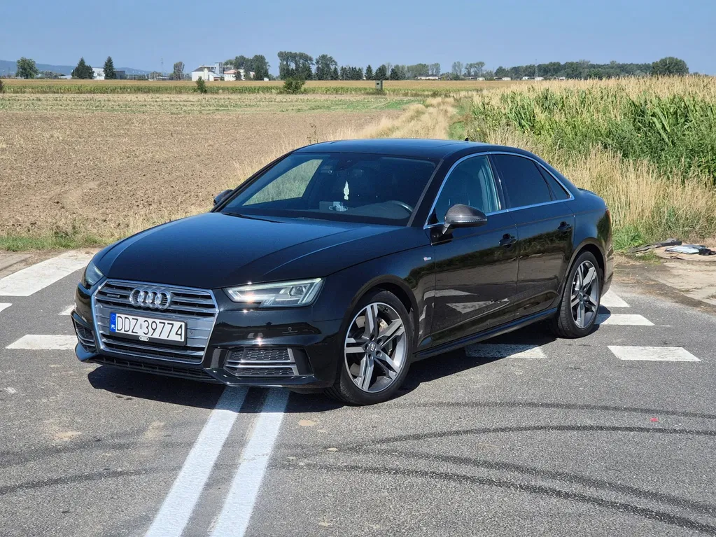 Zdjęcie: 2017 Audi A4Limousine