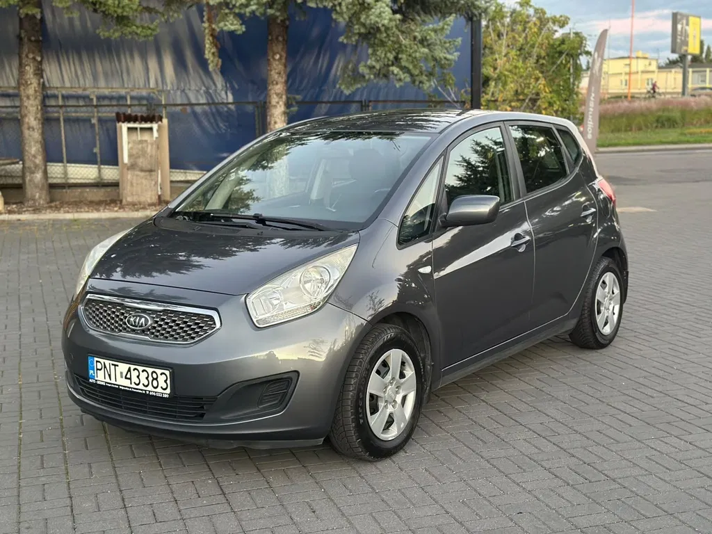 Zdjęcie: 2010 Kia Venga