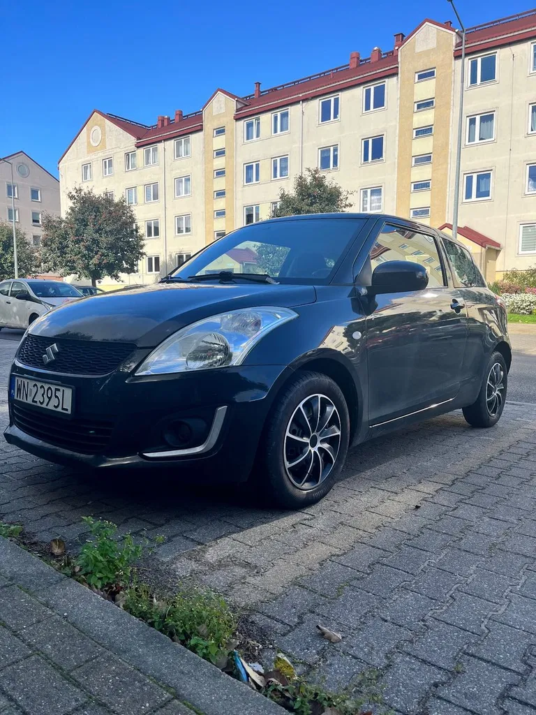 Zdjęcie: 2015 Suzuki Swift