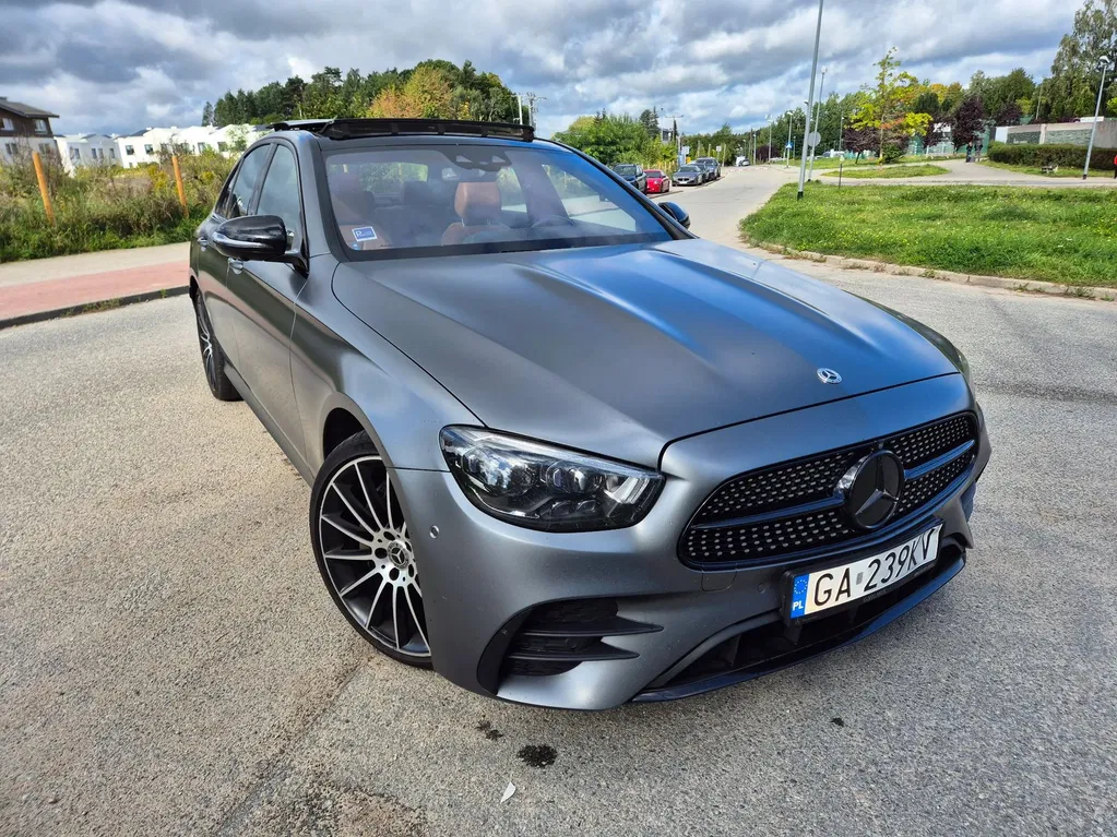 Zdjęcie: 2021 Mercedes-Benz E Klasa