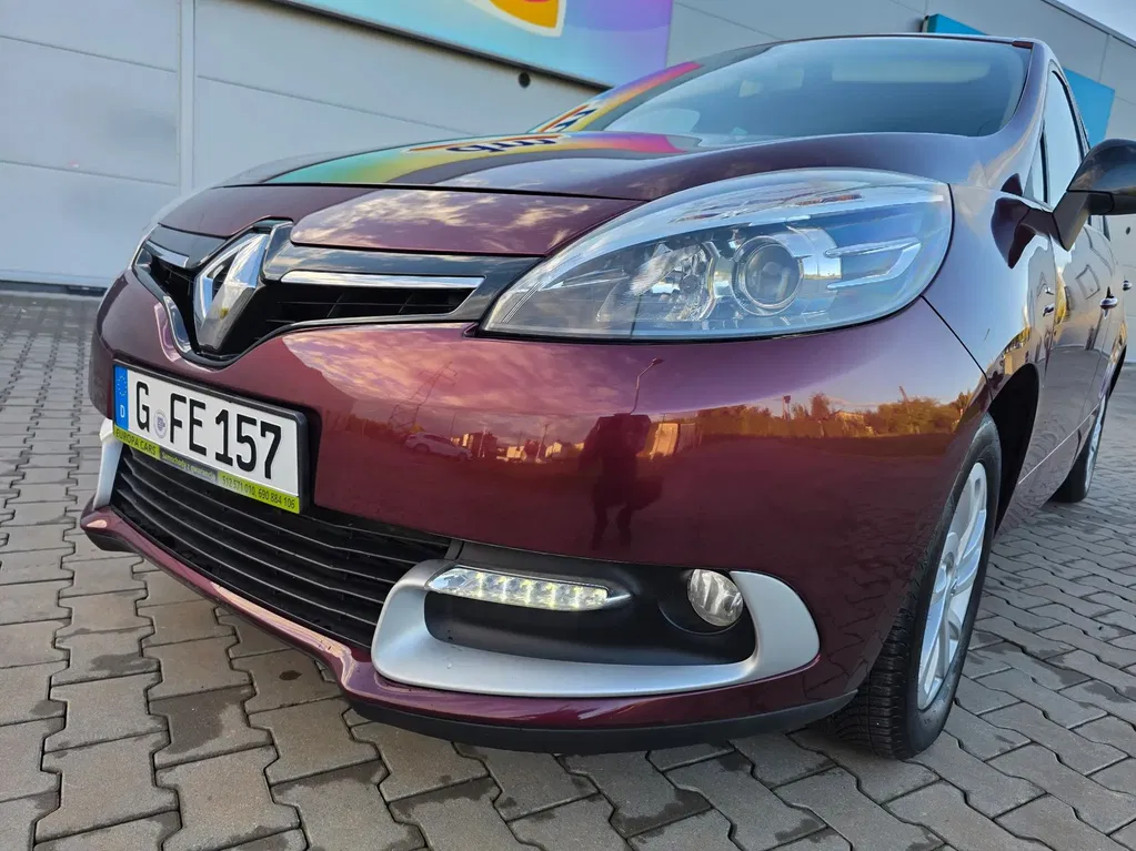 Zdjęcie: 2015 Renault Scenic