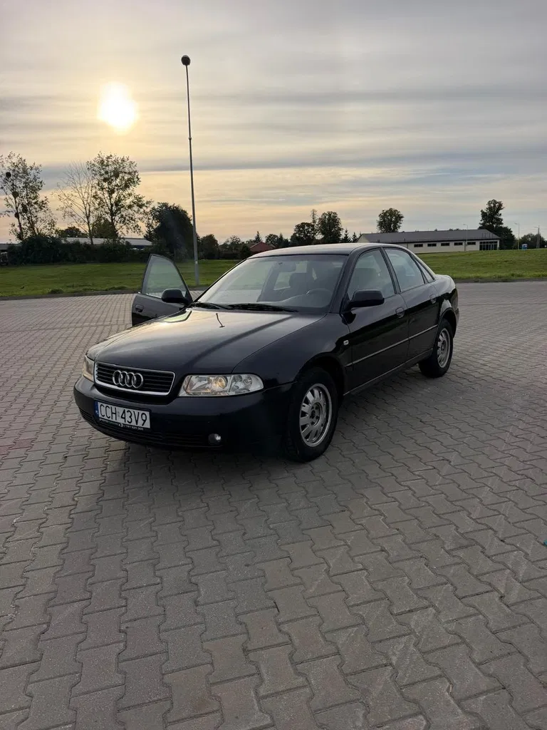 Zdjęcie: 2001 Audi A4Limousine