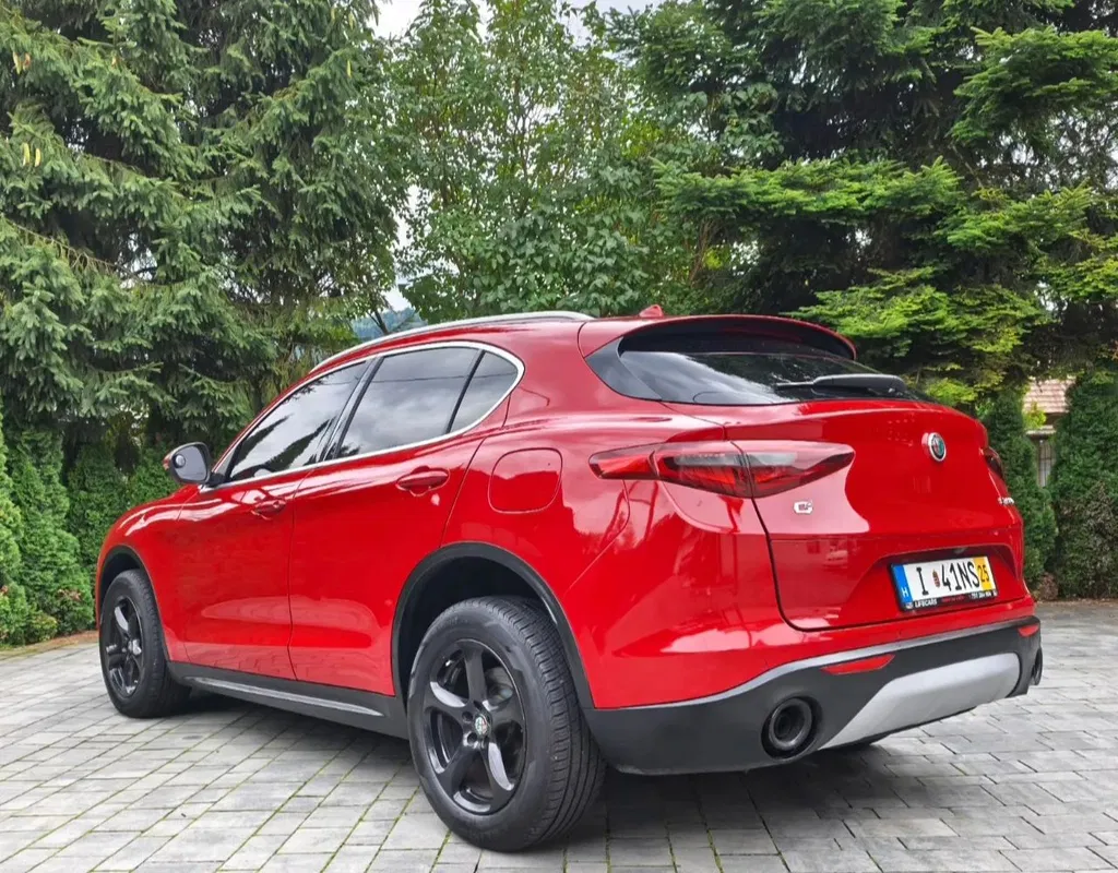 Zdjęcie: 2018 Alfa Romeo Stelvio