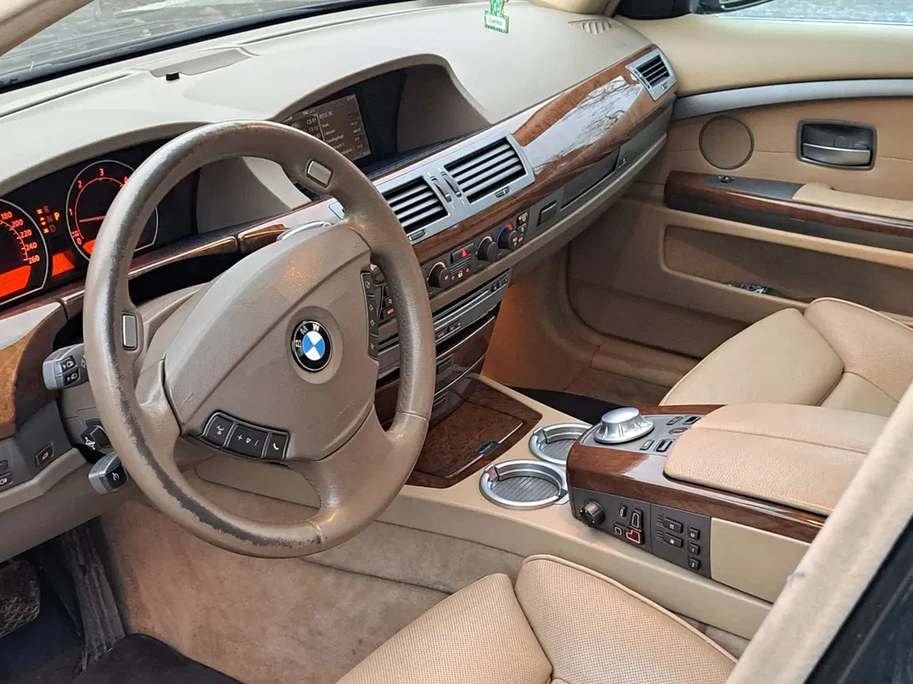 Zdjęcie: 2004 BMW Seria 7