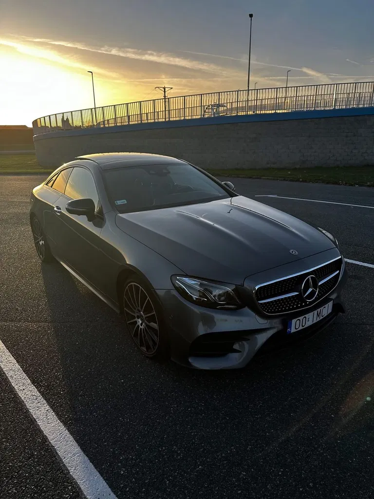 Zdjęcie: 2018 Mercedes-Benz E Klasa