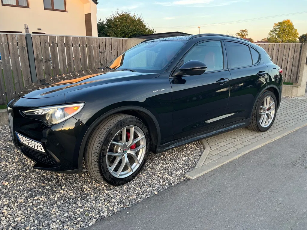 Zdjęcie: 2017 Alfa Romeo Stelvio