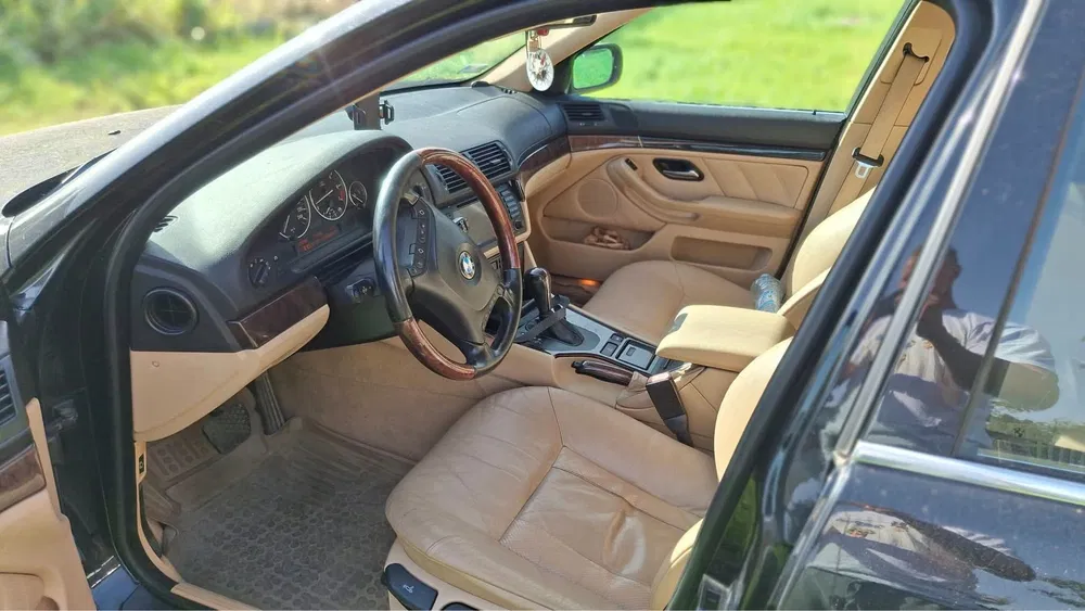 Zdjęcie: 2003 BMW Seria 5