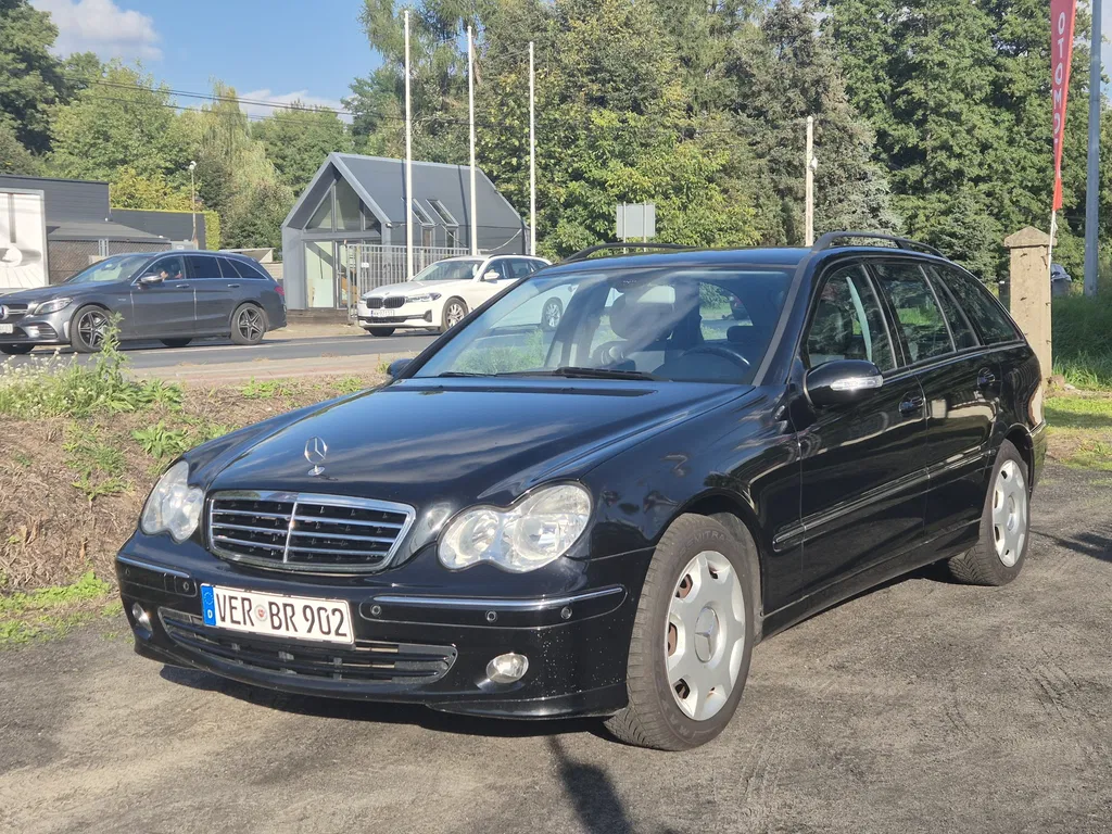 Zdjęcie: 2005 Mercedes-Benz C Klasa