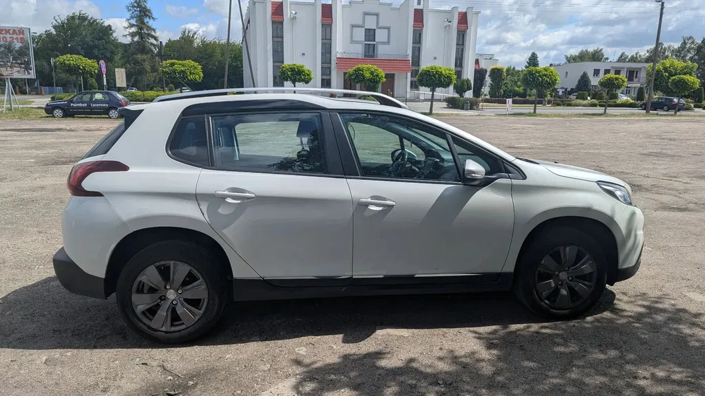 Zdjęcie: 2017 Peugeot 2008