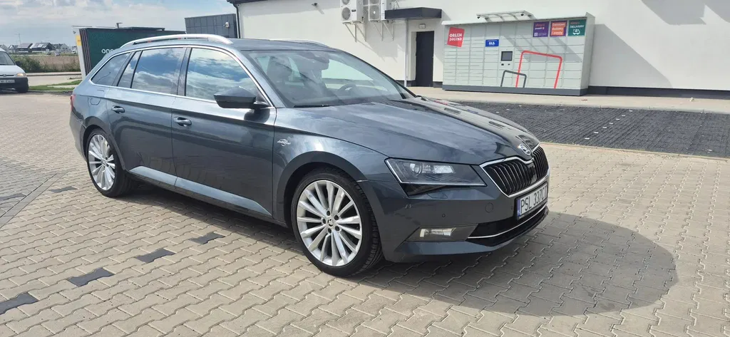 Zdjęcie: 2019 Skoda Superb