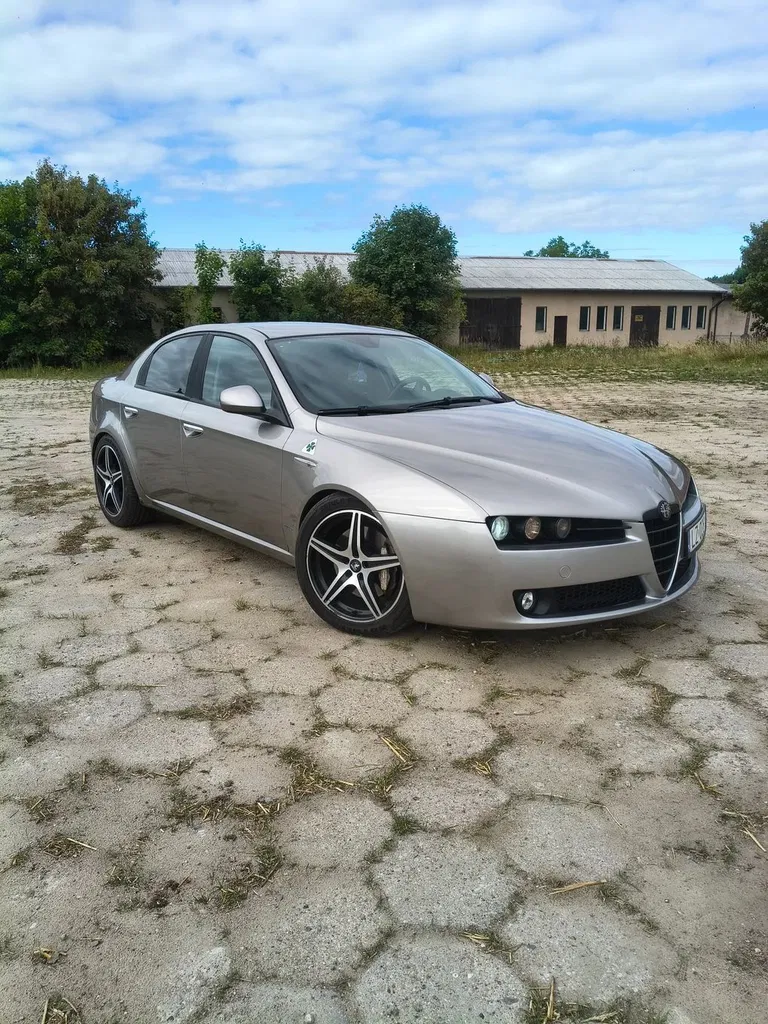 Zdjęcie: 2009 Alfa Romeo 159