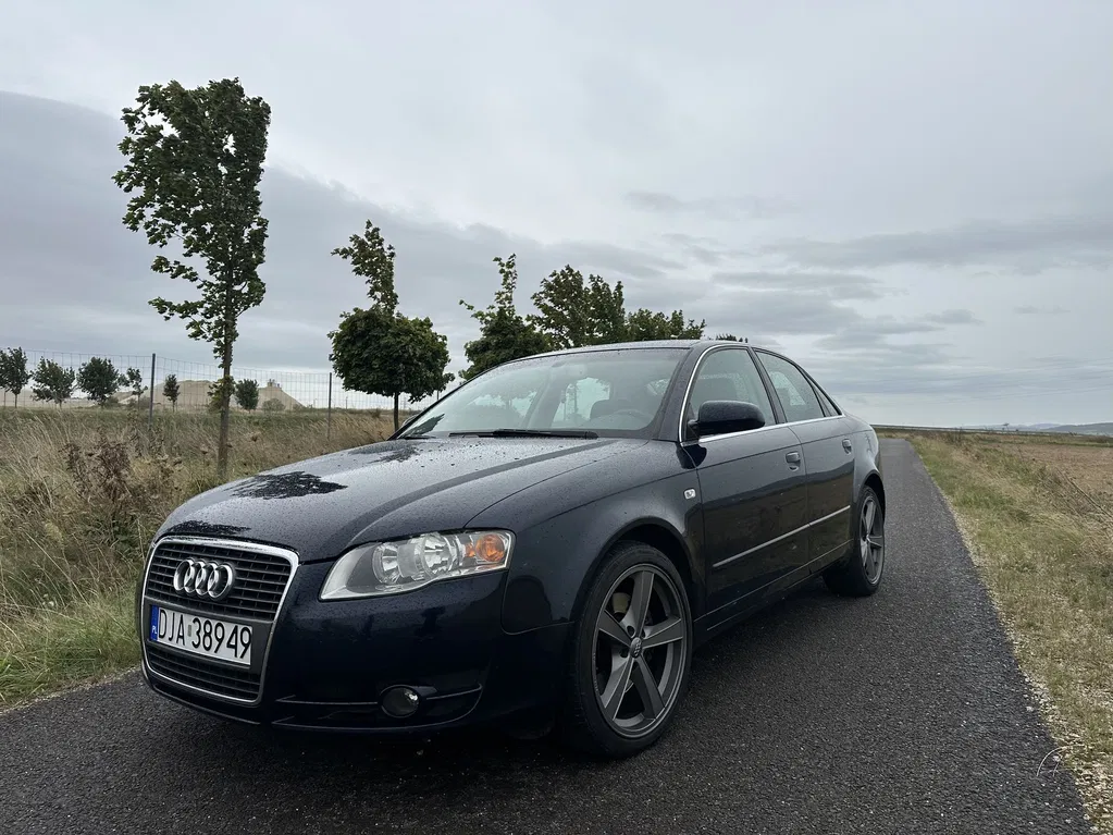 Zdjęcie: 2005 Audi A4Limousine