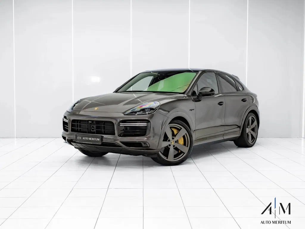 Zdjęcie: 2022 Porsche Cayenne