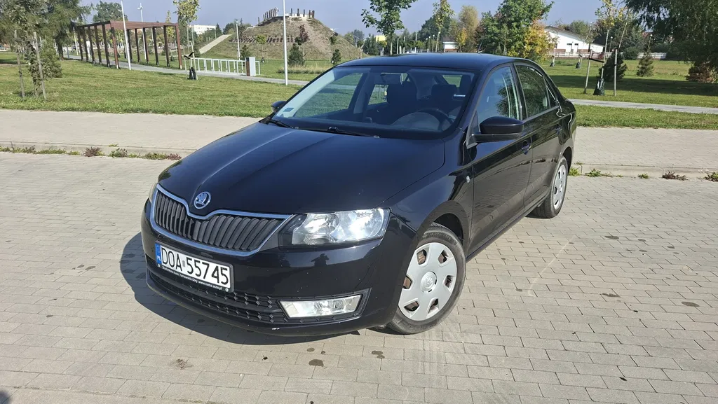 Zdjęcie: 2015 Skoda RAPID