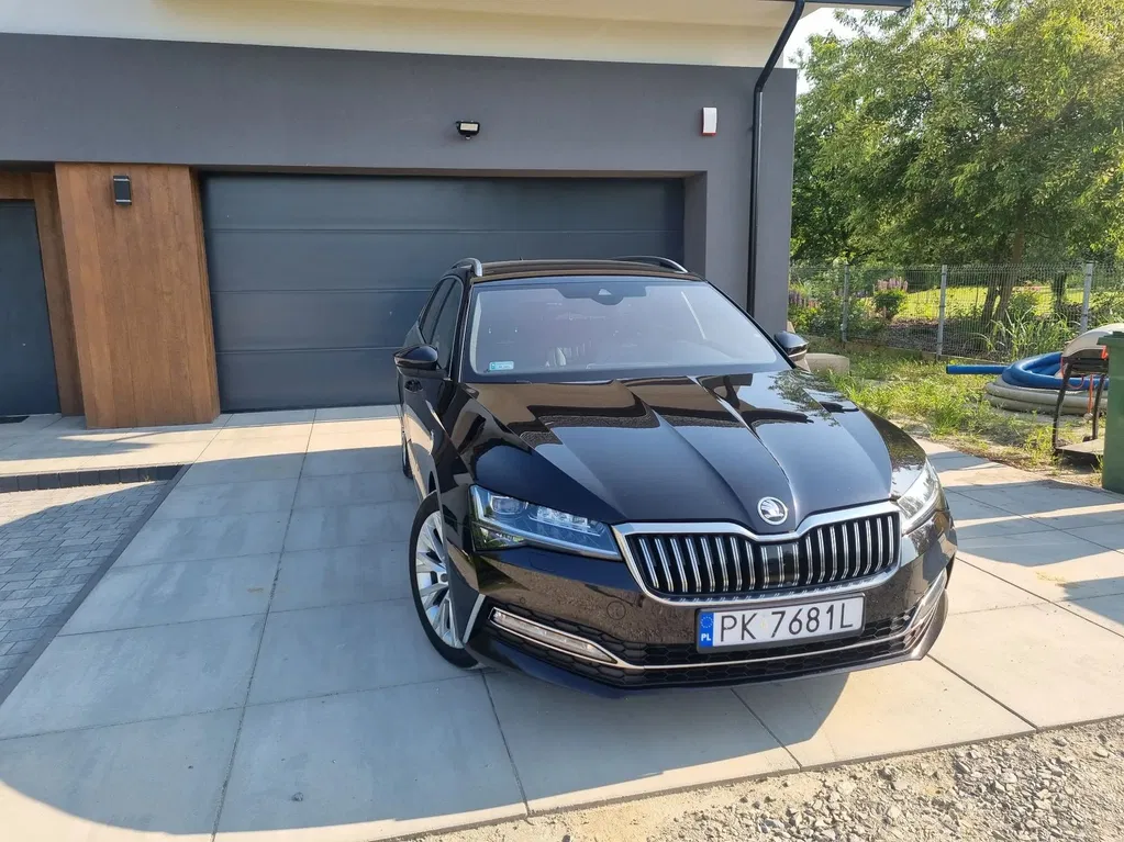 Zdjęcie: 2021 Skoda Superb