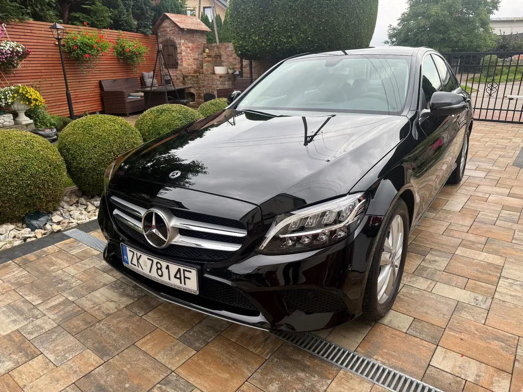 Zdjęcie: 2018 Mercedes-Benz C Klasa