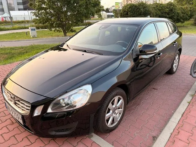 Zdjęcie: 2011 Volvo V60