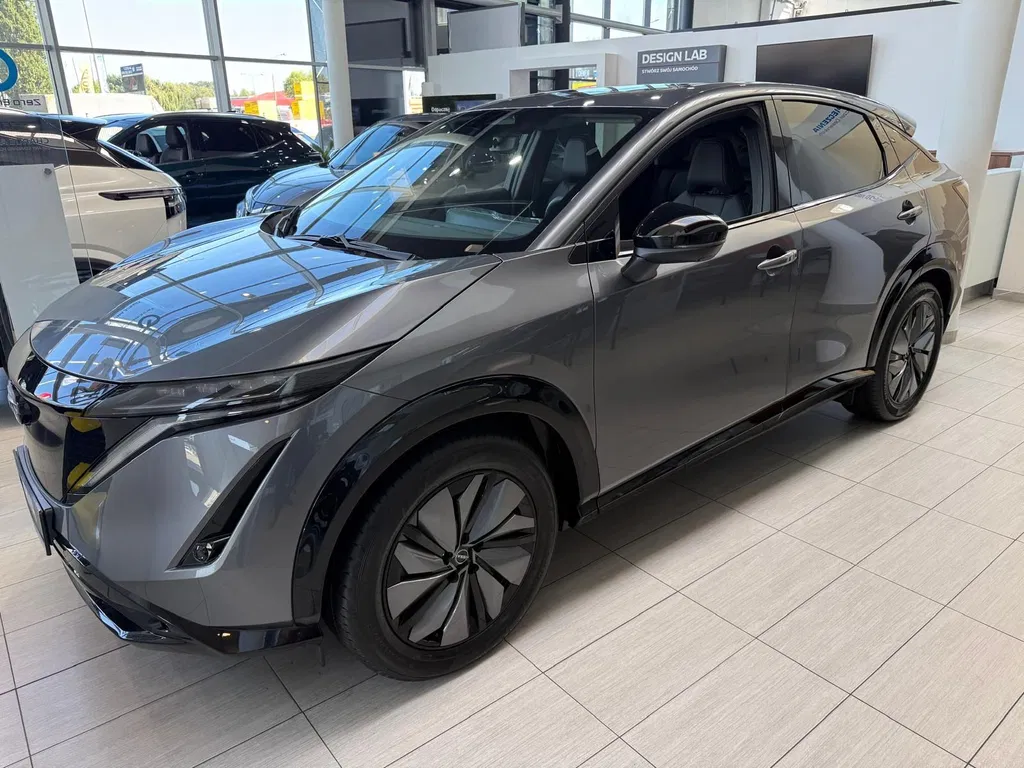 Zdjęcie: 2025 Nissan Ariya