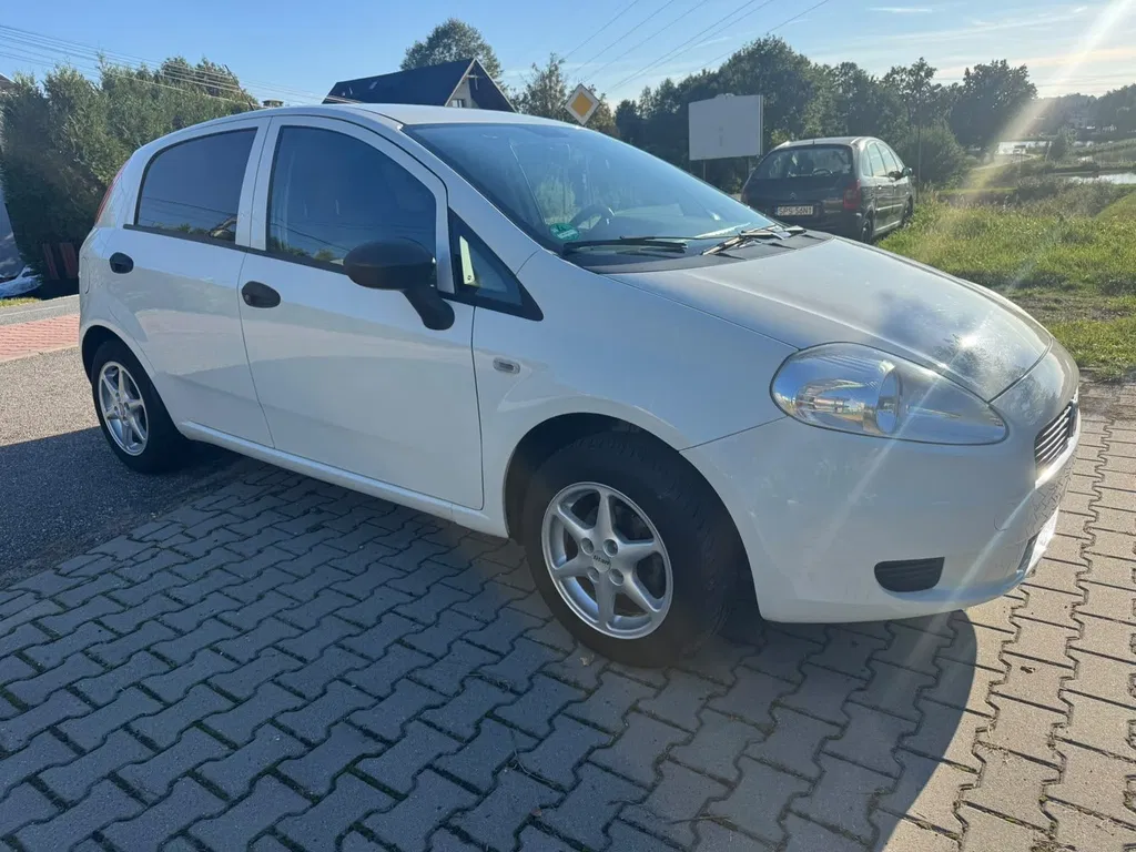Zdjęcie: 2013 Fiat Punto