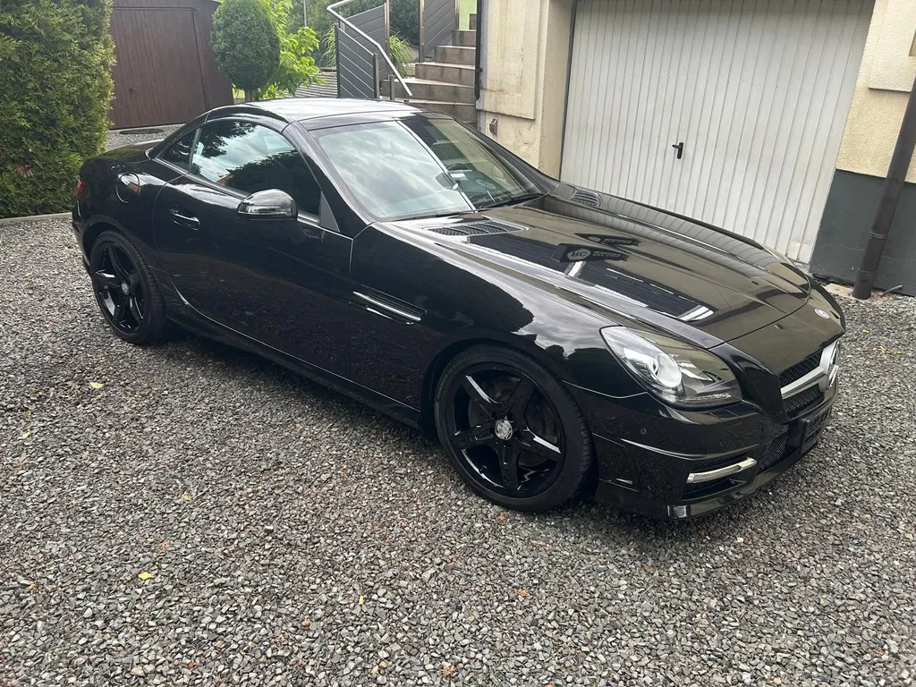 Zdjęcie: 2011 Mercedes-Benz SLK Klasa