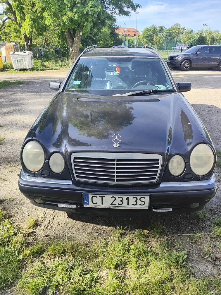 Zdjęcie: 1998 Mercedes-Benz E Klasa