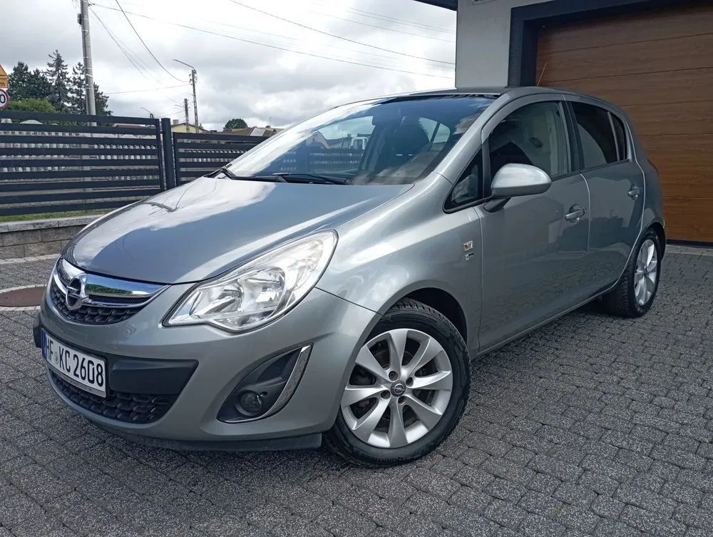 Zdjęcie: 2012 Opel Corsa